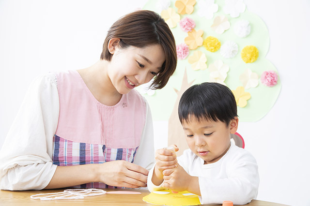 子どもの成長を助ける保育士の声掛けの大切さ