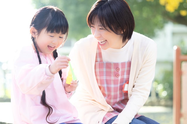 現場で輝く保育士という仕事の魅力とやりがい